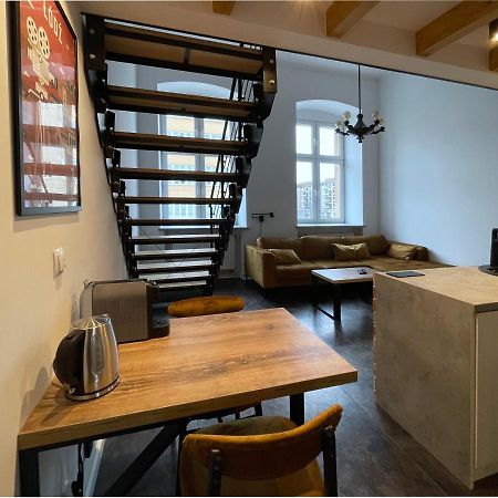 Off Side Story Apartment วูดช์ ภายนอก รูปภาพ