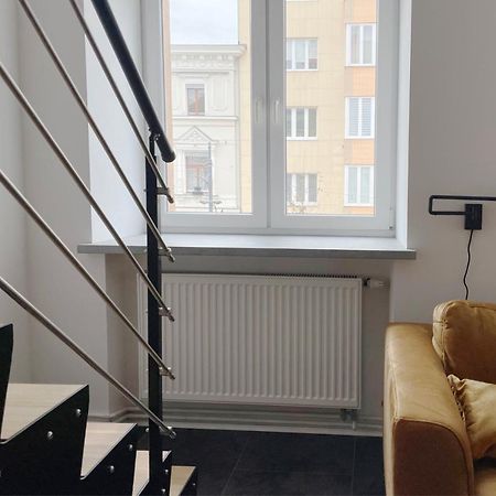 Off Side Story Apartment วูดช์ ภายนอก รูปภาพ