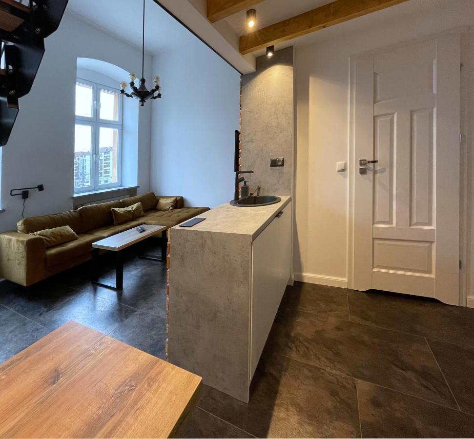 Off Side Story Apartment วูดช์ ภายนอก รูปภาพ